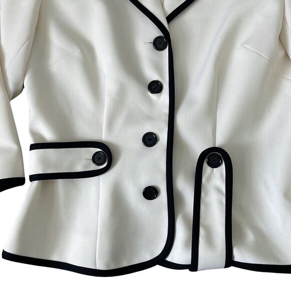 NWT Spenser Jeremy Winter White and Black Blazer Size S - Picture 3 of 6